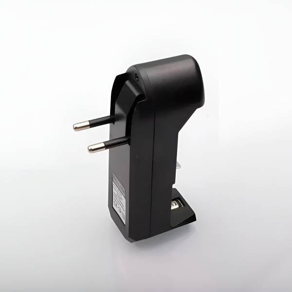 Carregador Universal de Bateria Pilha Regulável Bivolt Preto