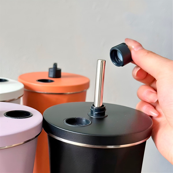 Copo Térmico Aço Inox 600ml com Canudo Água Café Suco