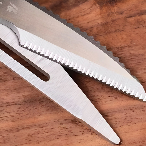 Tesoura de Cozinha Multifuncional Cortador Abridor Escamas Descascador